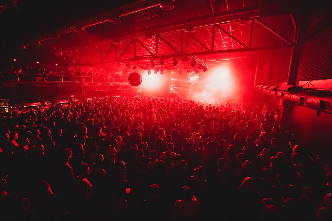 SnapInsta.to_583286400_18539151685048217_2982806185434481609_n